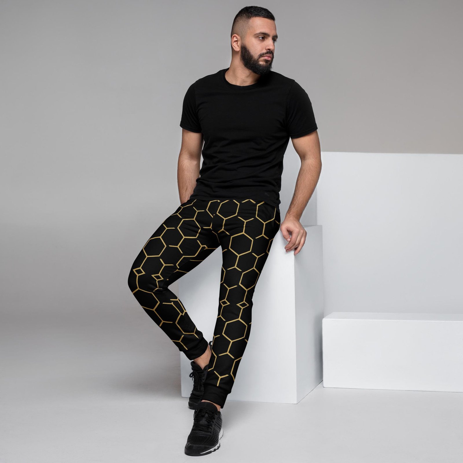 Talishén: Steel Spine Hex Pattern – Men's Joggers – Black & Gold - Image 2